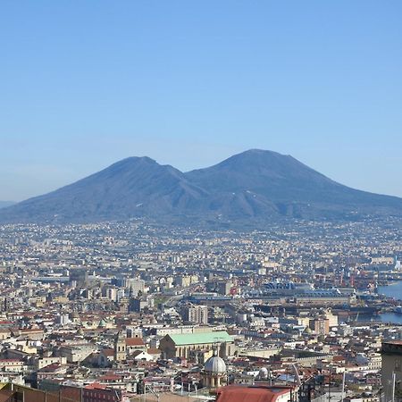 New Panoramic Apartment - Half Way Center-Vomero District ナポリ エクステリア 写真