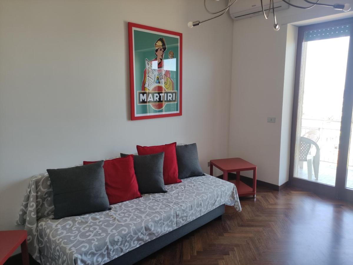 New Panoramic Apartment - Half Way Center-Vomero District ナポリ エクステリア 写真