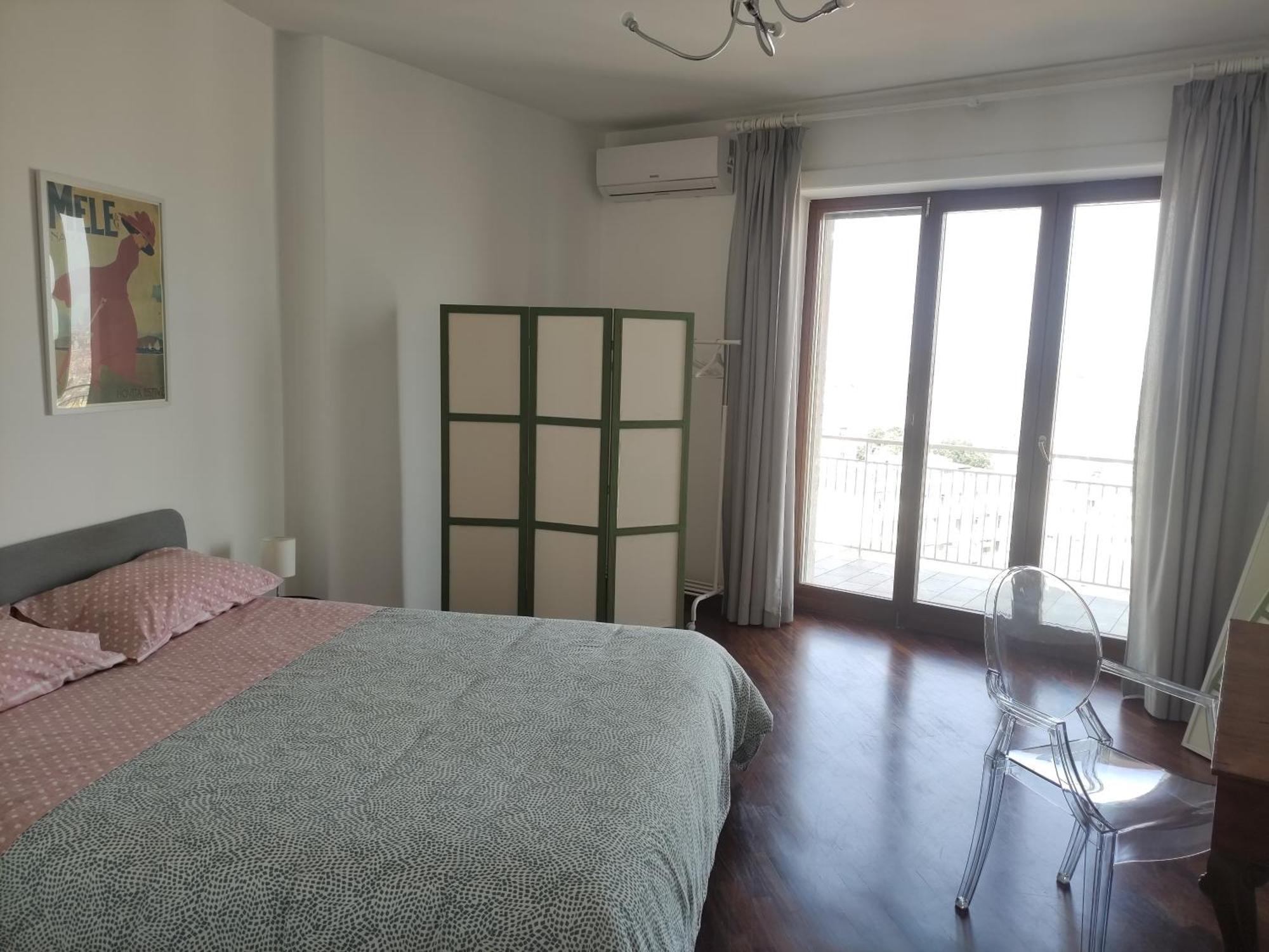 New Panoramic Apartment - Half Way Center-Vomero District ナポリ エクステリア 写真